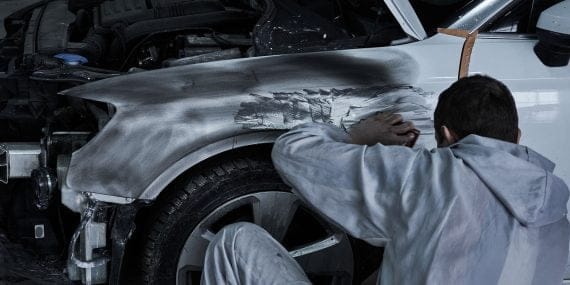 Minimax CEO Mehmet Bulaşmaz ile Kaporta Tamiri ve Bakımı Hakkında Özel Röportaj
