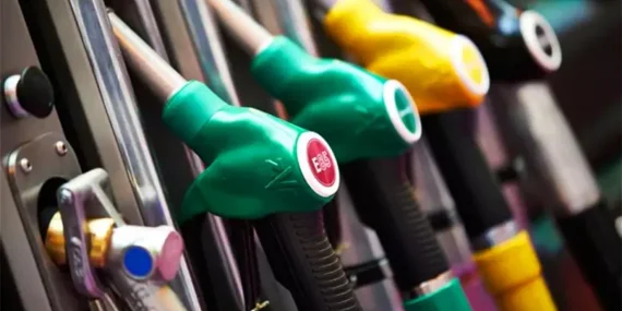 Akaryakıt fiyatları küresel petrol fiyatlarının yükselmesi nedeniyle yine zamlanabilir