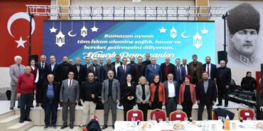 kecioren-belediye-baskani-mesut-ozarslan-sivaslilarla-iftar-sofrasinda-bulustu-JYwQi8rJ.jpg