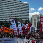 ankarada-1-mayis-isci-ve-emekciler-bayrami-coskuyla-kutlanacak-5AbDkNej.jpg