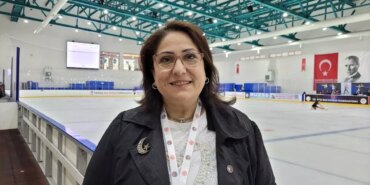 ankarali-amatorler-sporcularin-katildigi-artistik-buz-pateni-yarismasi-samsunda-basladi-lZuCckFW.jpg