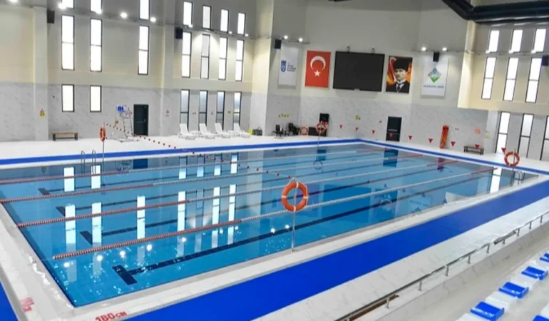 ankaranin-yeni-spor-cenneti-sincan-ataturk-yuzme-havuzu-ve-spor-kompleksi-MvLxUKug.webp