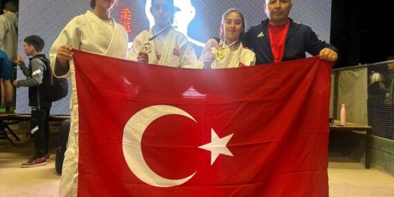 Çubuklu Genç Judocular Slovenya’dan Madalyalarla Döndü