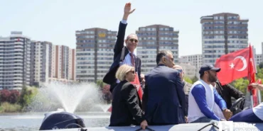 etimesgut-belediyesinin-etkinliginde-yelkenler-cumhuriyet-icin-acildi-uy1u