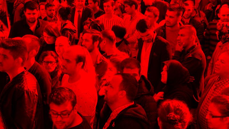 67 kişilik temizlik işçisi kadrosuna 10 bin üniversite mezunu başvurdu:  Açlığın göstergesi - Haber Hürriyeti