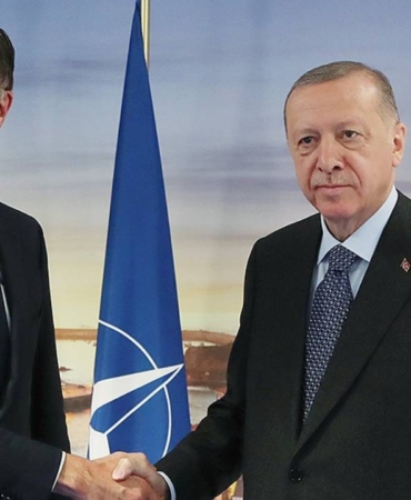 putinden-surpriz-istanbul-cagrisi-erdogan-ve-zelenskiy-muzakerelere-hazir-vdnPDFdP.jpg