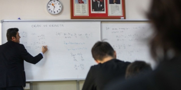 2025-sozlesmeli-ogretmen-sozlu-sinav-giris-belgeleri-13-haziranda-erisime-aciliyor-3HkbtZMz.webp