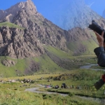 ankarali-polisten-hakkariye-gonul-kopru-doganin-kalbinde-objektifin-ardindan-bir-hik-ye-APs9hSU8.jpg