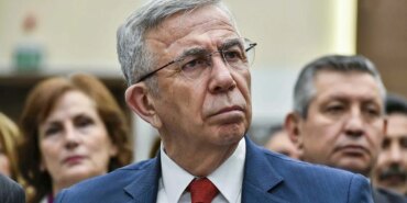 chp-kurultay-davasi-8-eylule-ertelendi-mansur-yavastan-sert-tepki-QFynIrmt.jpg