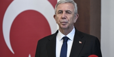 chpde-kilicdaroglu-gerilimi-mansur-yavastan-sert-mesaj-IhIV4uEV.jpg