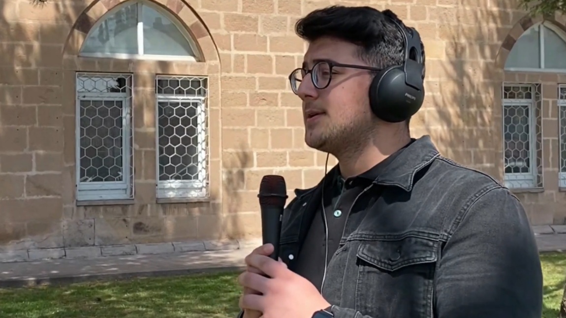 Öğrencimiz Dilimizin Zenginlikleri Projesi Şiir Okuma Yarışmasında İl Birincisi Oldu - Şehit Erol Olçok Anadolu İmam Hatip Lisesi