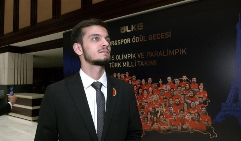 filistin-bayragi-acti-sampiyonlugu-iptal-edildi-danFhUSx.jpg