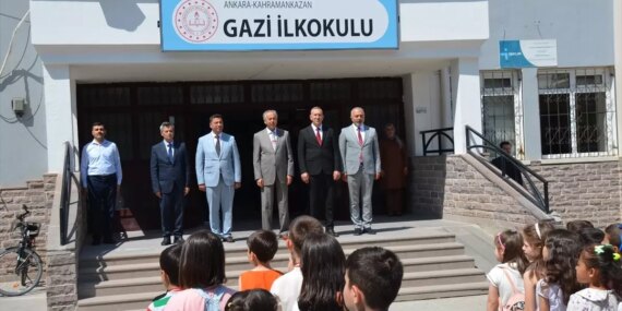 Kahramankazan’da Karne Heyecanı: Gazi İlkokulu’nda Coşkulu Tören