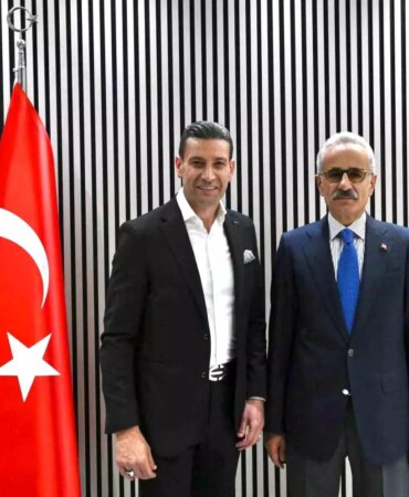 ulastirma-bakani-uraloglundan-turkiye-boks-federasyonuna-destek-ziyareti-OIgHduGk.jpg