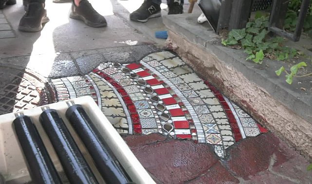Sanat ve geri dönüşüm Çankaya sokaklarında buluştu: Kaldırımlar Fransız sanatçı  Ememem'le renkleniyor - Yurt - Ayandon